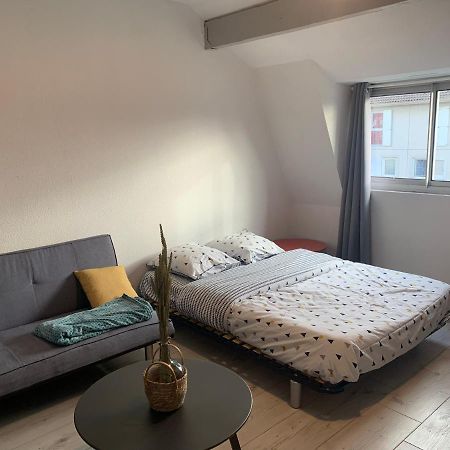 Joli Studio Avec Garage Prive Apartman Tarbes Kültér fotó
